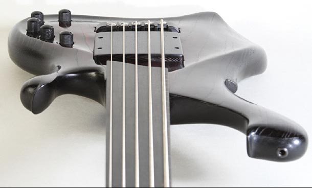 Bass of the Week: Waja-Bass Design Telio G.V. 5-String Fretless
