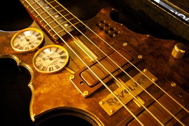 Bass of the Week: Thin Gypsy Thief Studio’s RevolveR Steampunk Bass