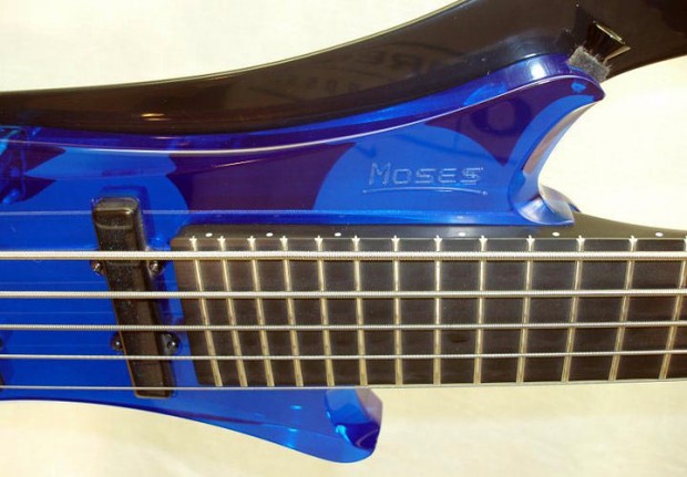 Bass of the Week: Moses Vertical Jump Bass