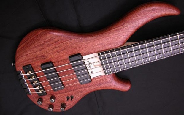 Bass of the Week: Noguera Expression