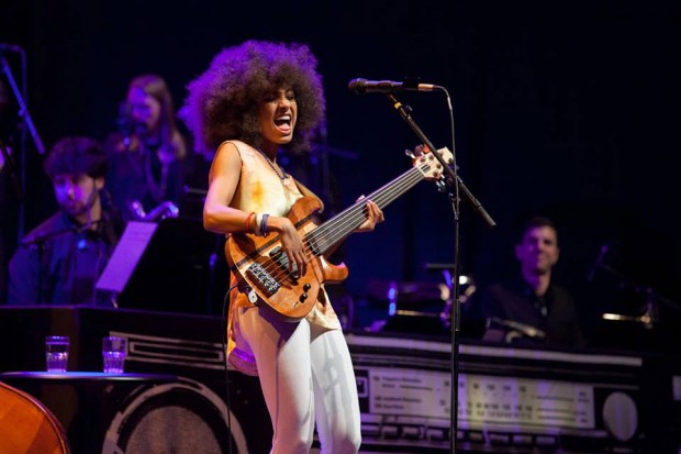 Bass of the Week: Esperanza Spalding’s South Paw Fretless 5-String