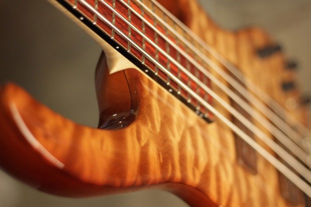 Bass of the Week: Fibenare Guitars Globe Bass
