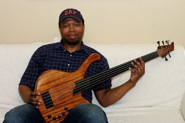 Bass of the Week: HJC Customs Alchemy Fretless 5