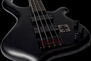 Bass of the Week: KlangKraft Tiefdruck IV EMG