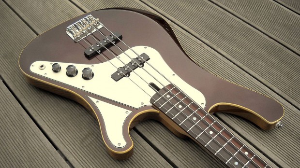 Bass of the Week: Paul Belgrado Stringed Instruments Custom AG #1