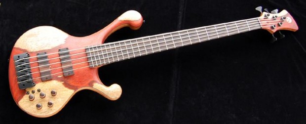 Bass of the Week: Adamovic Basses SuperNova 5