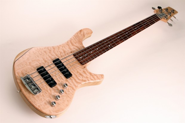Bass of the Week: Kristall Basses Home