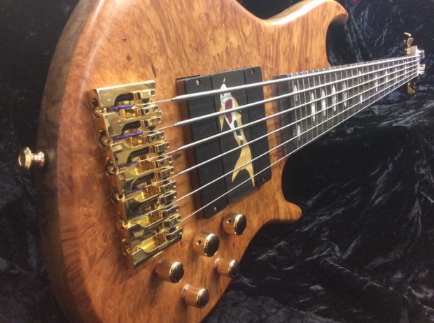 Bass of the Week: Vinciguerra Custom Shop BAJ Signature 6