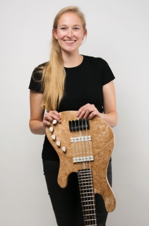 Bass of the Week: Frederiek de Vette Five-String Bolt-On Bass