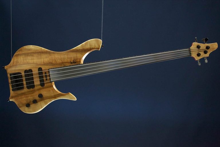 Bass of the Week: Le Fay Basses Remington Steele