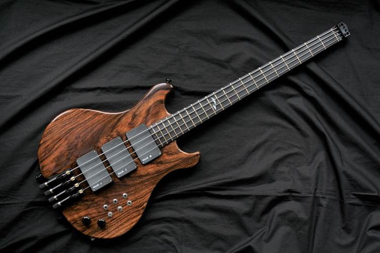 Bass of the Week: AJRGuitar Mods Swift Triple