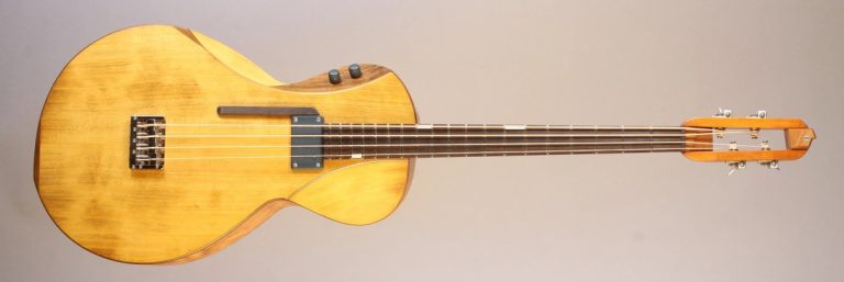 Bass of the Week: Andre Instruments Maya 3