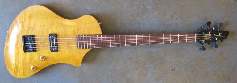 Bass of the Week: Endres Guitars 8-String