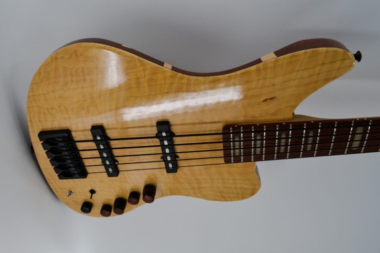Bass of the Week: StoryWood Music 5-String Deluxe “O” Bass