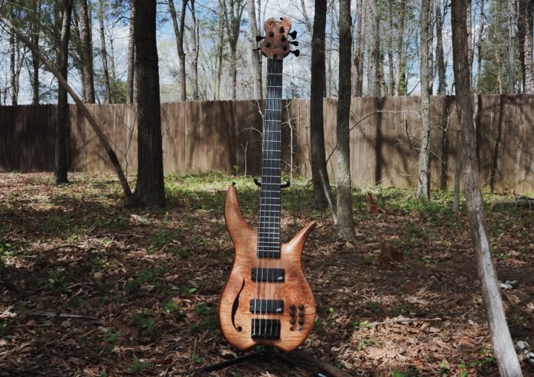 Bass of the Week: Mangrum Basses Echo Hollow Body Bass