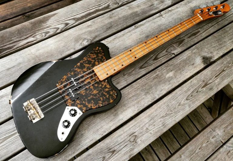 Bass of the Week: Vuorensaku Guitars T. Family Sator Bass