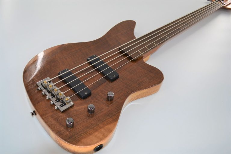 Bass of the Week: StoryWood Music SWB-1 Custom Offset Fretless Bass