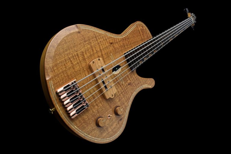 Bass of the Week: Jersey Girl Handmade Guitars Goose Zerock