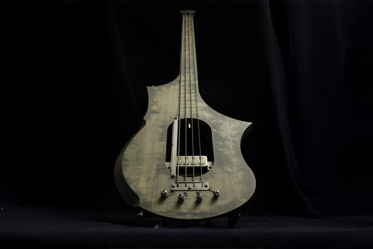 Bass of the Week: The UFO Bass? Tristan Devaucoup’s 6EQUJ5 Redefines What a Bass Can Be