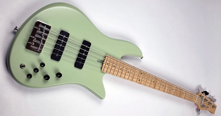 Maghini Guitars Celebrates 25 Years With the EVO 521 Bass